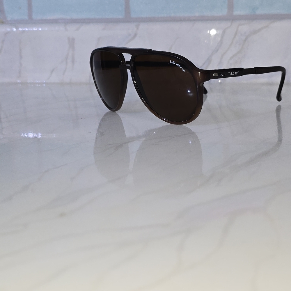 Bollé Irex 100 brown pilot Acrylex men's sunglasses from France vintage 1980